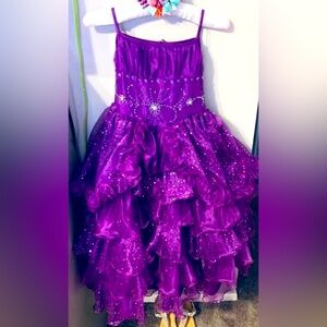 Tip Top Elegant Dress/ Mini bowl gown For Girls